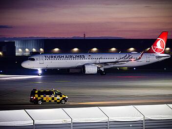 Flughafen Hannover - Ankunft Afghanen mit Aufnahmezusage