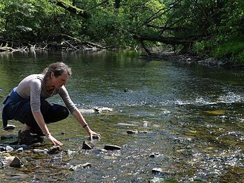 Susanne Meyer kennt die interessantesten Stellen für kleine und große Naturfreunde. Fotos: Ronald Rinklef