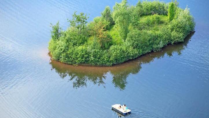 Der Michelauer Rudufersee aus der Luft betrachtet Foto: Uwe Bäuerlein