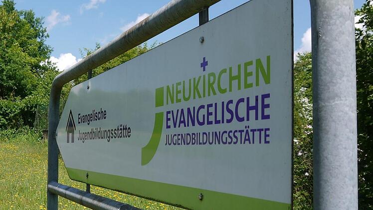 Die Jugendbildungsstätte in Neukirchen wird auch intensiv von städtischen Einrichtungen und Jugendlichen genutzt, deshalb sei ein Zuschuss hier gut angelegt, fanden fast alle Stadträte.Berthold Köhler