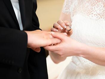Extreme Nachfrage: Warum alle im Juni heiraten wollen