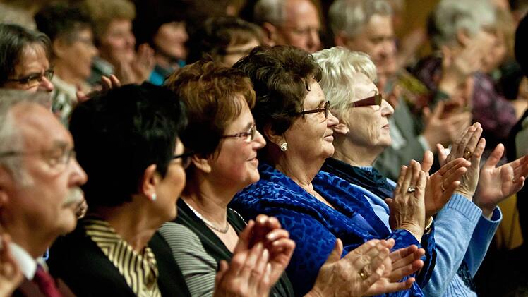Impressionen vom Neujahrskonzert des "Musizierkreises Neustadt".Foto: Jochen Berger