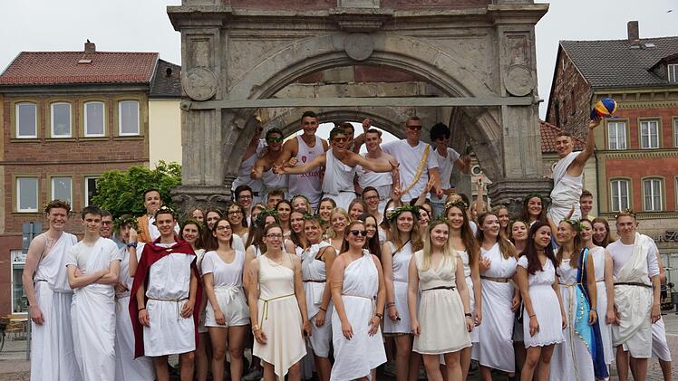 Abischerz am Frobenius-GymnasiumFoto: Arkadius Guzy