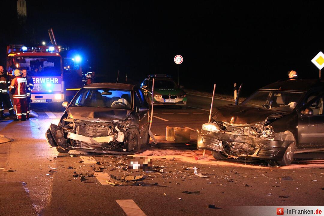 Frontalkollision auf B303 bei Himmelkron