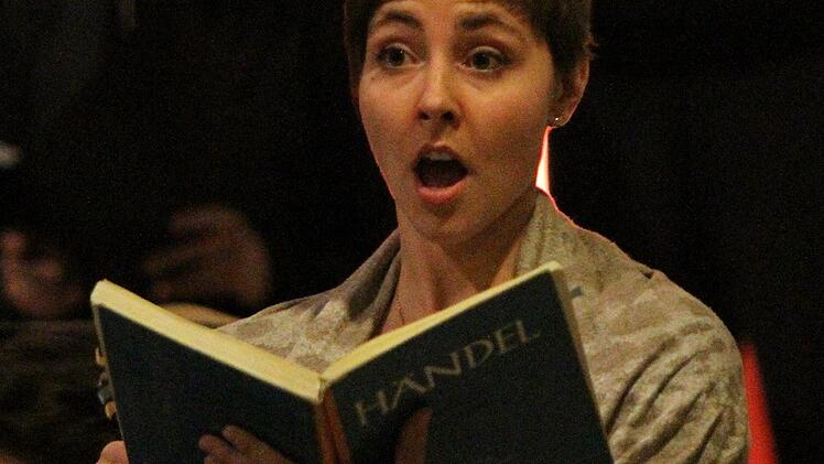 Mit klarer Stimme begeisterte die junge Sopranistin Serena Hart.Günther Geiling