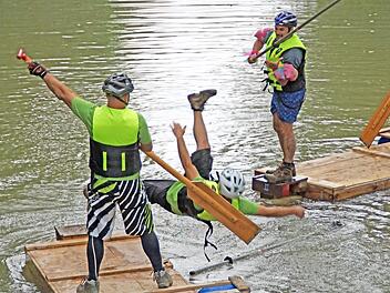 Beim Fischerstechen gab es keine Gnade ... Foto: Johannes Michel