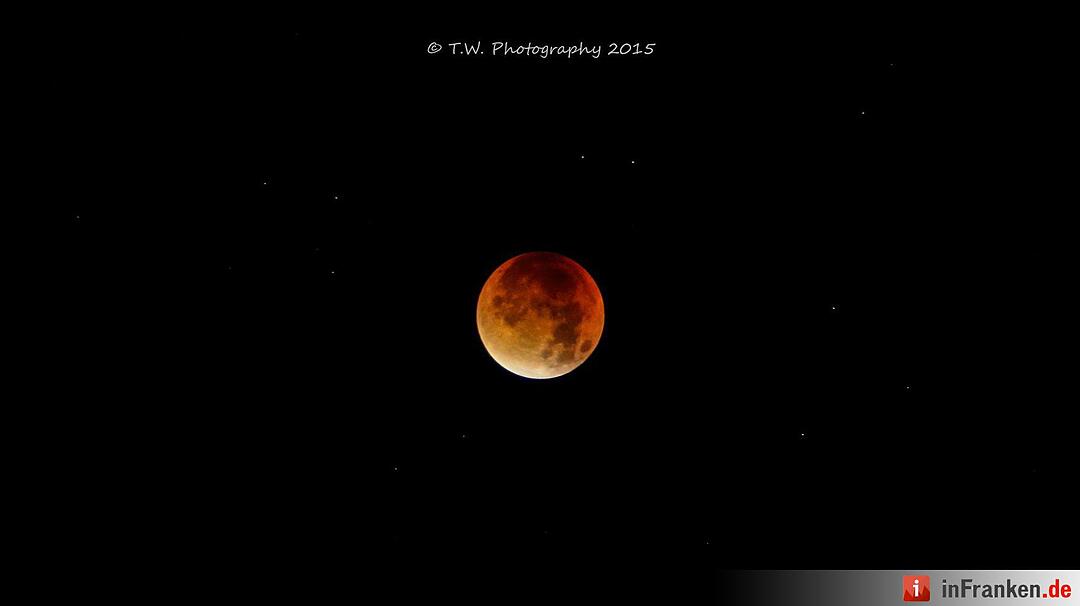 Leserfotos: Blutmond über Franken
