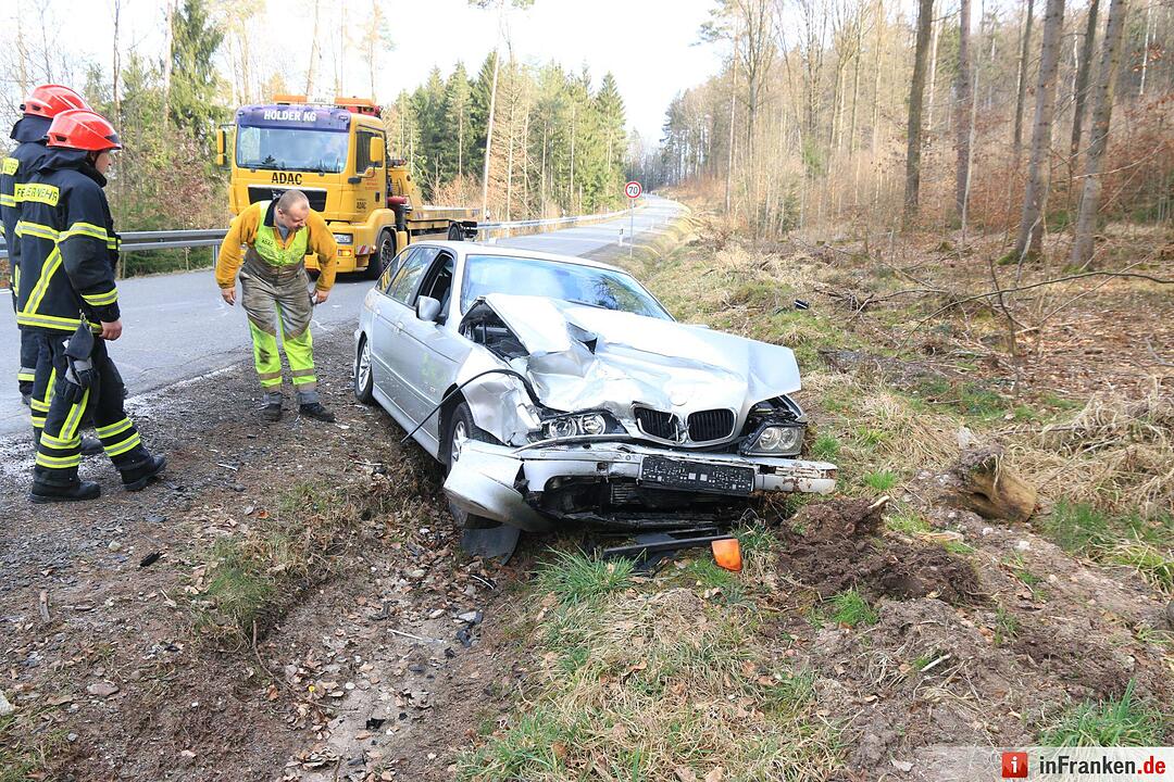 Unfall in Coburg mit drei Verletzten