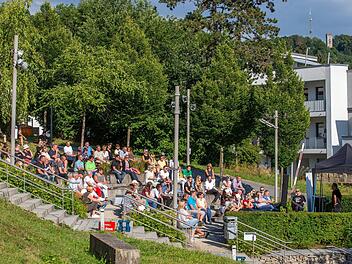 Klein, aber fein: das Amphietheater beim  Kunstverein. An diesem  Samstag tritt zum Abschluss von "Coburg trotz(t) Corona" der Comedian "Bembers" auf - die Veranstaltung ist  ausverkauft.Foto: Agentur Streckenbach
