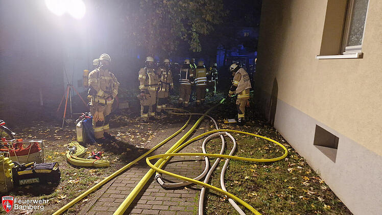 Bamberg: Kellerbrand erschwert Bewohnern die Flucht - eine Person erleidet leichte Rauchvergiftung