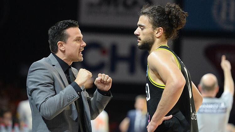 Raoul Korner (links) und Assem Marei (rechts) sind zwei von vier Bayreuthern beim Allstar-Spiel am Samstag. Foto: Peter Mularczyk