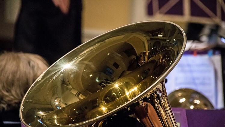 Zahlreiche Besucher lockte der Posaunenchor St. Moriz unter Leitung von Peter Stenglein mit seinem Konzert in die Morizkirche.Foto: Jochen Berger
