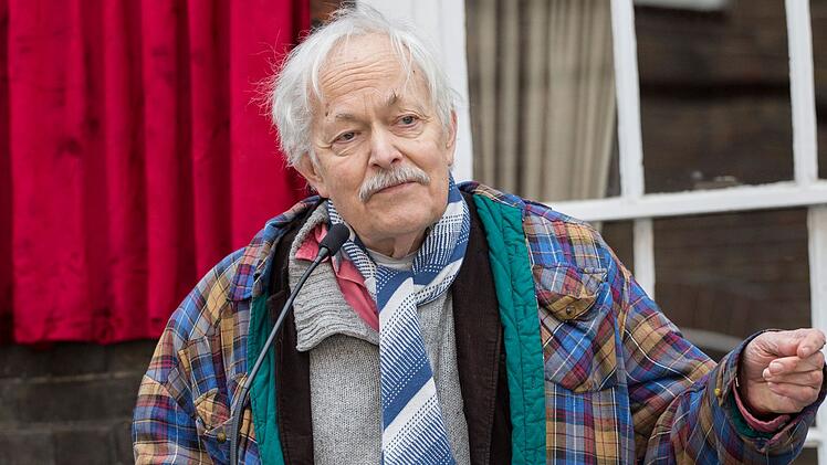 Der britische Schauspieler Michael Pennington ist tot. Einem gr&ouml;&szlig;eren Publikum bekannt wurde der Theaterdarsteller 1982 durch seine Rolle als "Star Wars"-B&ouml;sewicht in "Die R&uuml;ckkehr der Jedi-Ritter".