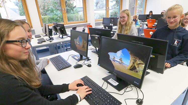 Der aktuelle Computerraum des Herder-Gymnasiums.  Foto: Josef Hofbauer