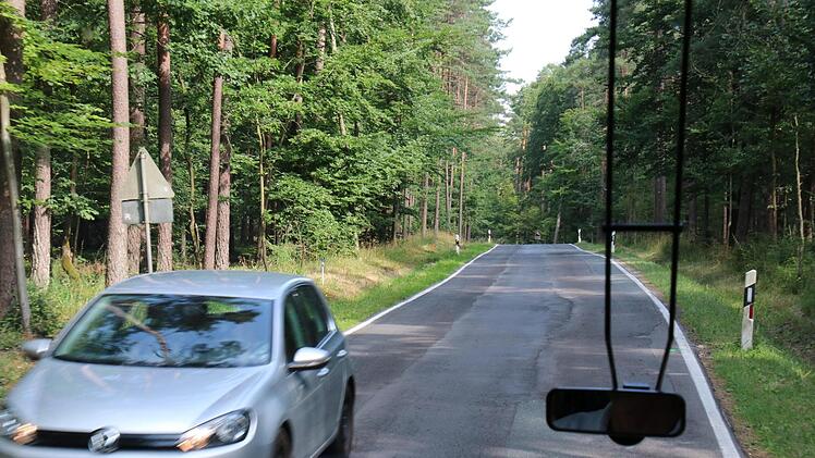 Die BA33 zwischen Oberköst und Treppendorf steht auf der Sanierungsliste.