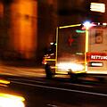 Eine Frau hat in Henfenfeld bei Hersbruck mit 2,5 Promille Polizisten und Sanitäter tätlich angegriffen. Foto: Nicolas Armer/dpa