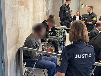 Prozess um Sch&uuml;sse auf Spezialeinsatzkommando bei Flucht