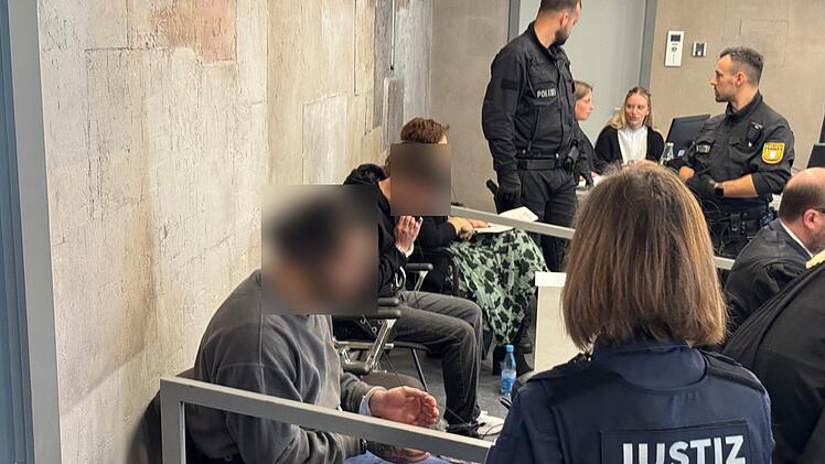 Prozess um Sch&uuml;sse auf Spezialeinsatzkommando bei Flucht