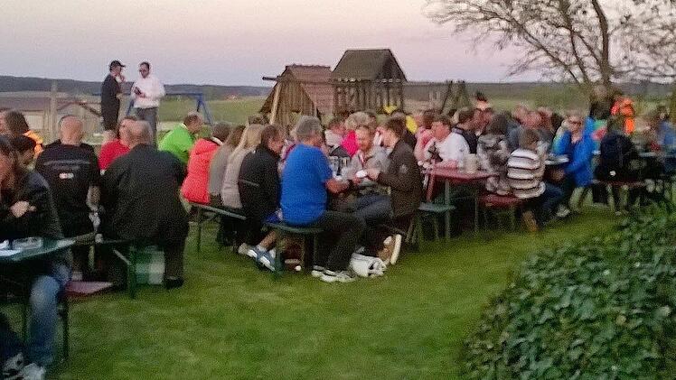 Nach dem Sport gab es die verdiente Erfrischung.  Foto: privat