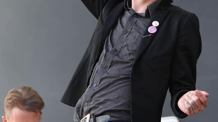 S&auml;nger Dennis Lyxzen von der Band Refused.