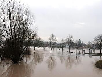 &Uuml;berschwemmung im mittelfr&auml;nkischen H&ouml;chstadt an der Aisch. Foto: Johanna Blum.
