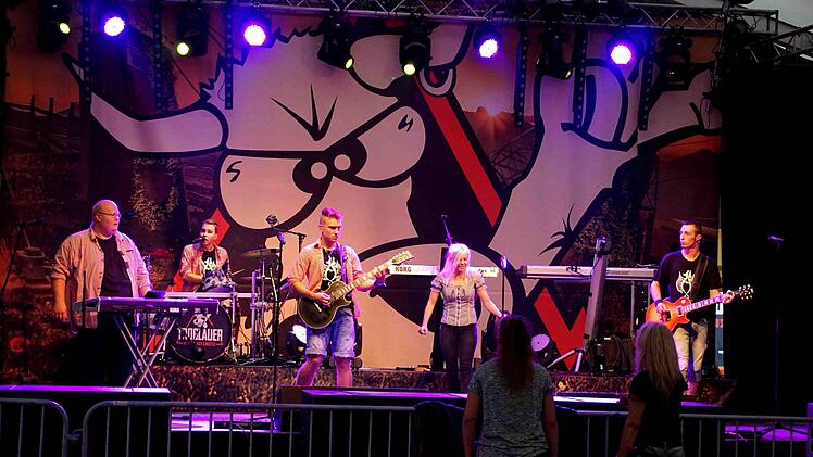 Auch in diesem Jahr wird "Six to Real" auf der Bühne stehen.Richard Sänger