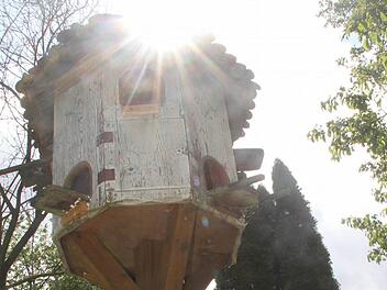 Eine Taubenstation gibt es auf dem Gelände zu betrachten. Fotos: Michael Busch