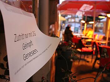 Oft sind 2G oder 3G Voraussetzung, wie in der Gastronomie. Doch werden die Nachweise dafür ausreichend kontrolliert?
