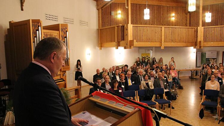 Eindrücke von der ersten Bildungskonferenz in der Hammelburger Musikakademie. Foto: Ralf Ruppert
