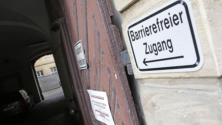 Der Weg zum Hinterhof-Eingang Foto: Matthias Hoch