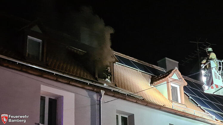 Brand in Bamberg: Feuerwehreinsatz in der Nacht