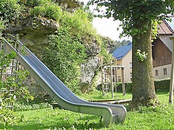 Auch der Spielplatz im Wonseeser Ortsteil Schirradorf wird von dem Geld aus der Gemeindestiftung profitieren.  Foto: Archiv/Katharina Müller-Sanke