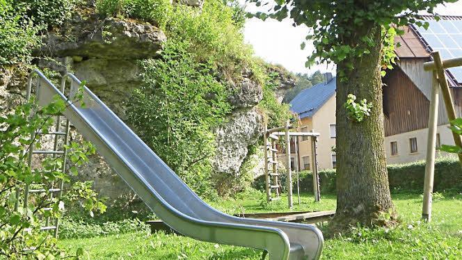 Auch der Spielplatz im Wonseeser Ortsteil Schirradorf wird von dem Geld aus der Gemeindestiftung profitieren.  Foto: Archiv/Katharina Müller-Sanke