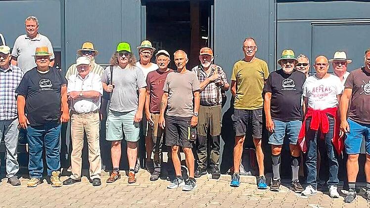 Die Jagdgenossenschaft Diebach besuchte die Brauerei Kundm&uuml;ller.Jens Hart
