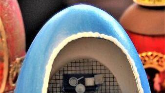 Eine ganze Küche passt in dieses Ostereiermark. Foto: Sigismund von Dobschütz