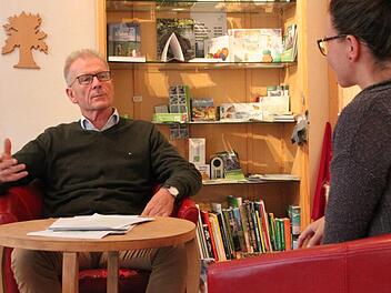 Franz Zang steht seit acht Jahren der Kreisgruppe des Bundes Naturschutz vor. Im Sommerinterview skizziert er seine Vorstellung einer nachhaltigen Energiewirtschaft. Foto: Katharina Probeck