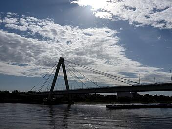 Sonne und Wolken in Köln