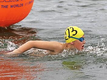 Markus Deichsel vom ATS Kulmbach bewältigte seinen ersten Wettkampf im Freiwasser als beachtlicher Fünfter. Foto: Theresa Deichsel