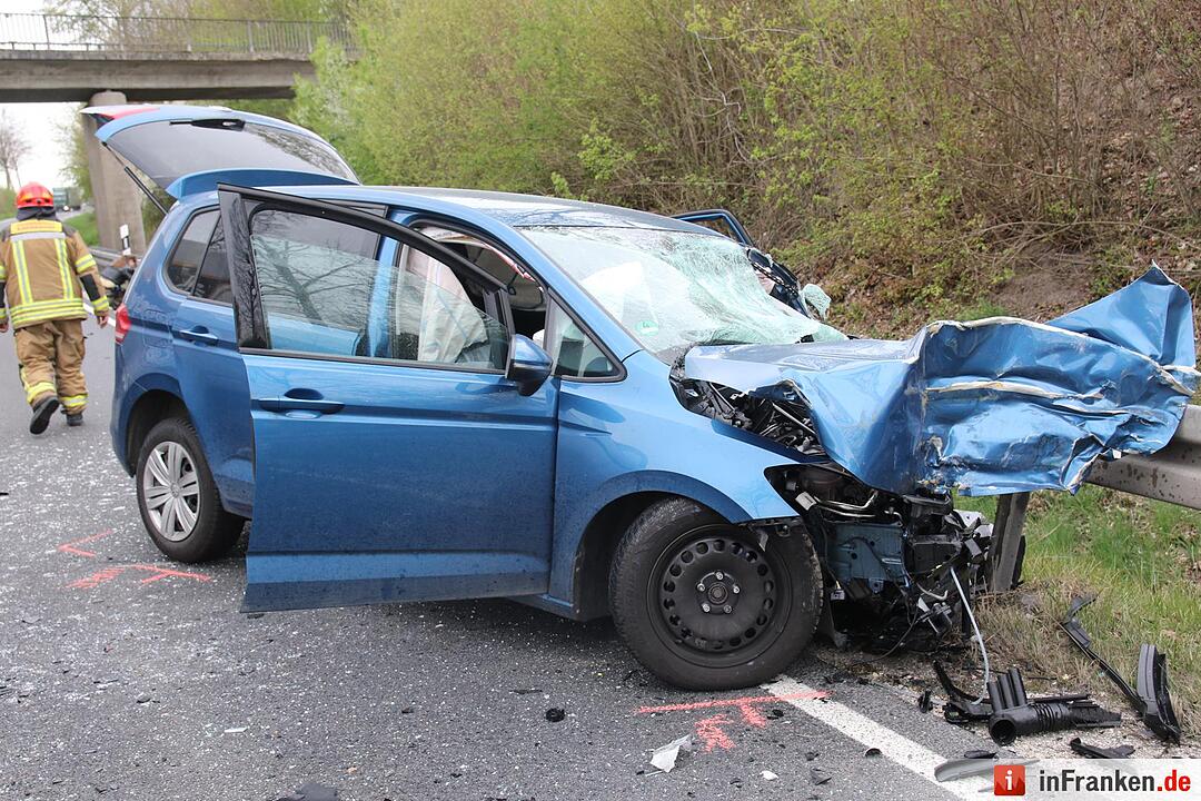 Tödlicher Unfall auf der B303 bei Ebersdorf