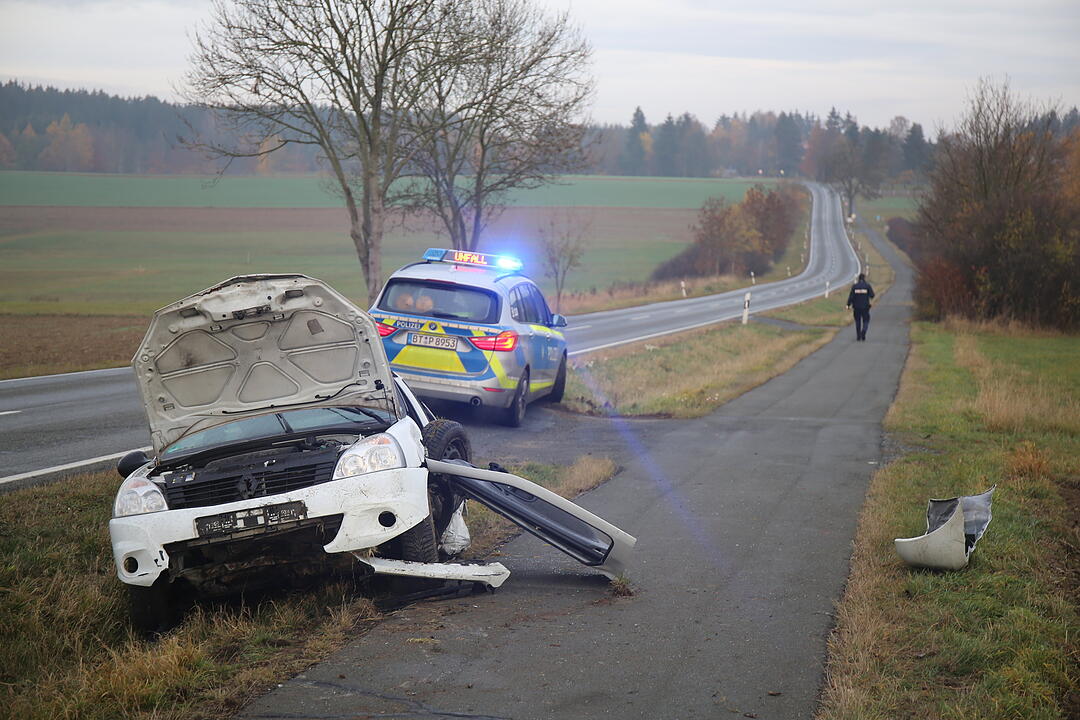 Schüler stehen unter Schock: Schwerer Unfall im Landkreis Hof