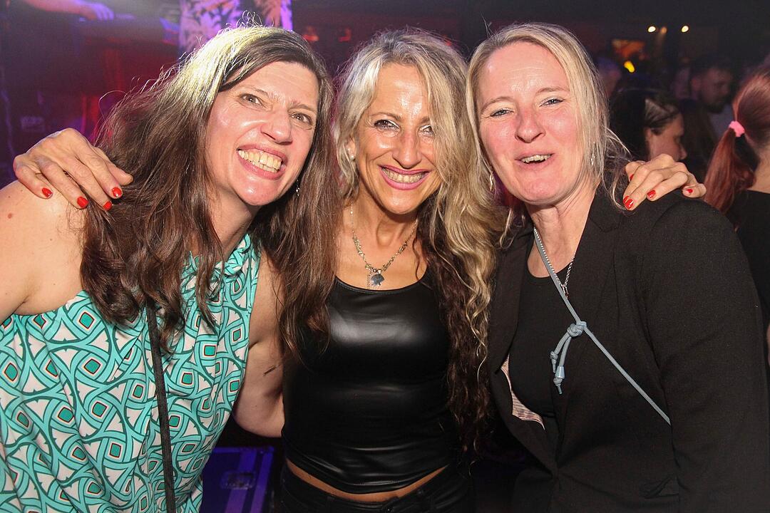 RADSPITZ live im Schwingen Nightlife