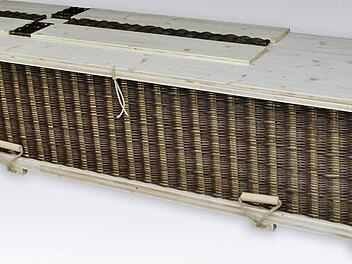 Der Bio-Sarg ist komplett abbaubar. Foto: Dobschütz