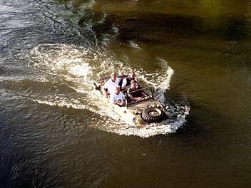 Michael Stoschek auf freier Fahrt auf der Regnitz in Bamberg. Foto: Sebastian Martin