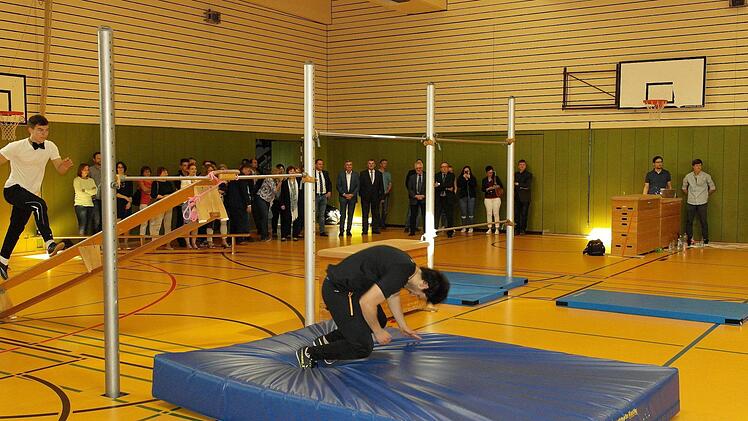 Die Parkour-Vorführung der Zehntklässler war sehenswert.