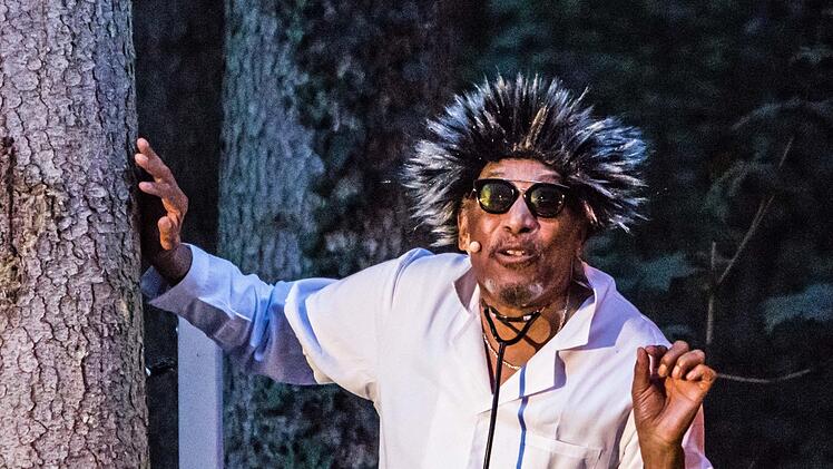 Die Musical Comedy "Blues Brothers in Prison" feierte Premiere auf der Waldbühne Heldritt. Szene it Ron WilliamsFoto: Jochen Berger