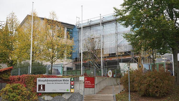 Das Haus der Schwarzen Berge von außen. Foto: Marion Eckert