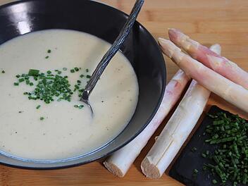 spargelcreme-suppe.jpg