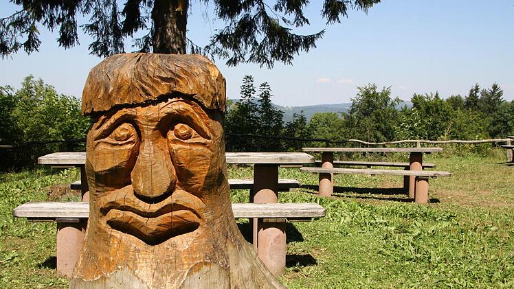 Eindrücke vom Spielplatz auf dem Farnsberg. Foto: Ralf Ruppert