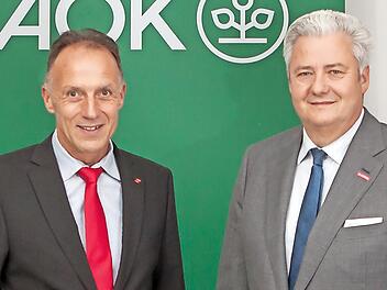 Mathias Eckardt (links) und Matthias Graßmann führen den Beirat der AOK-Direktion Bamberg.