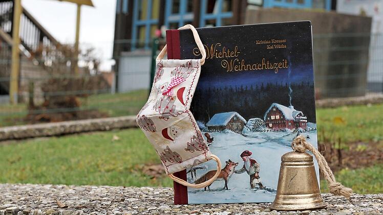 Glockenspiel und Geschichten: So gestalten Kindergärten die Vorweihnachtszeit während der Corona-Pandemie.